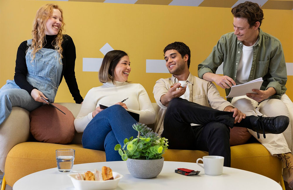 Embracing Nostalgia Marketing: Leveraging Sentimentality for Brand Connections, advertising, digital, loyalty, customers